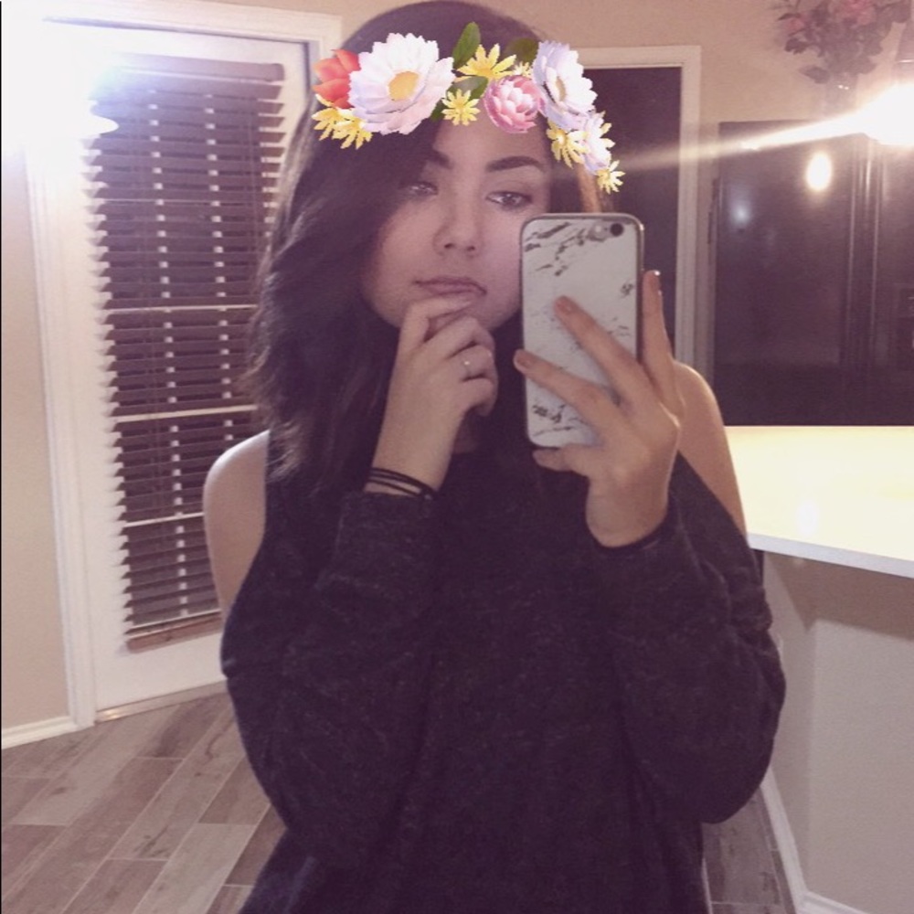 Meet your Posher, Cindy